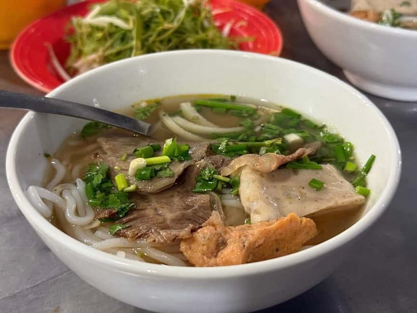 Ho Chi Minh City: Super Niche Walking Street Food Tour - Price and What You Actually Get for $28