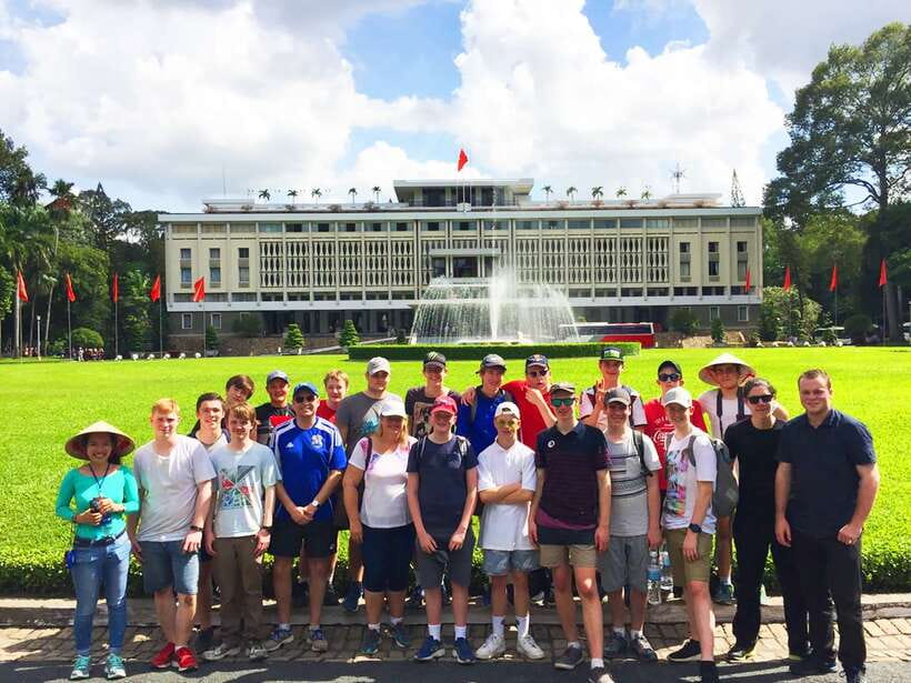 Ho Chi Minh City: Top Sightseeing Saigon Trip & History Tour - Reunification Palace: a turning point you can actually stand inside