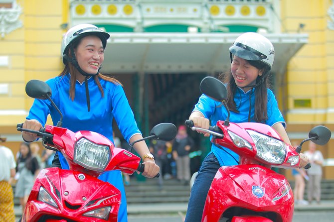 Ho Chi Minh City Tour by Motorbike with Female Riders | KissTour - Notre Dame Cathedral and Ba Thien Hau Temple: two atmospheres, one afternoon