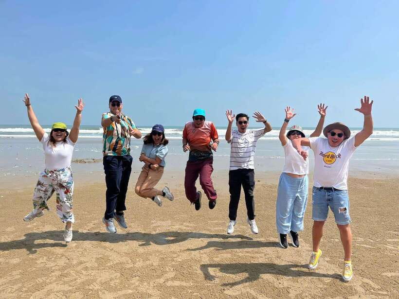 Ho Chi Minh City: Vung Tau Beach Full-Day Trip with Lunch - Lunch in Vung Tau: included, local, and easy to build on