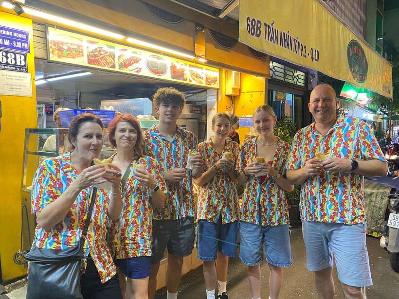 Ho Chi Minh City: Walking Food Tour with 13 Tastings - Getting oriented: where the tour starts and how pickup works