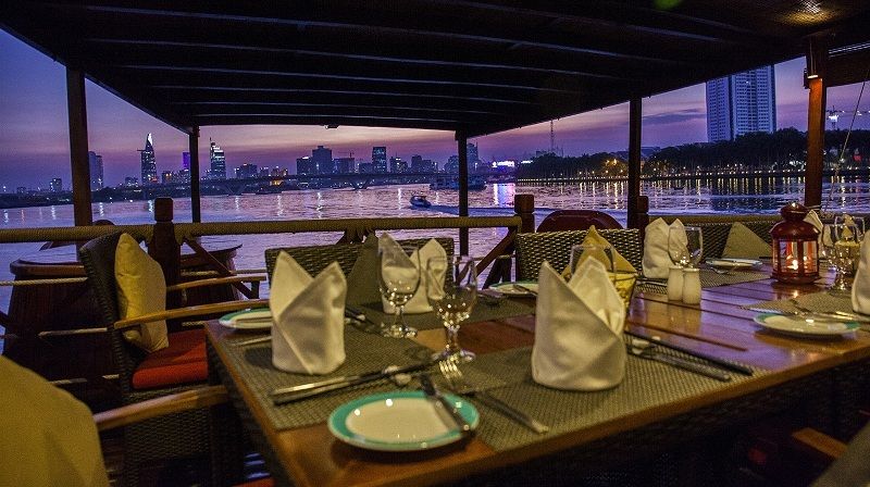 Ho Chi Minh City: Water Puppet Show and Dinner Cruise - Timing, Timing, Timing: When the Night Ends