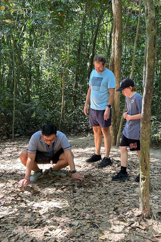 Ho Chi Minh : Cu Chi Tunnels- Ben Duoc Original Tunnels Tour - The long van ride plus Agent Orange stop