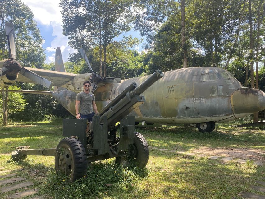 Ho Chi Minh: Cu Chi Tunnels Small-Group Tour & War Veteran - Replicas of booby traps and sleeping quarters: history you can see