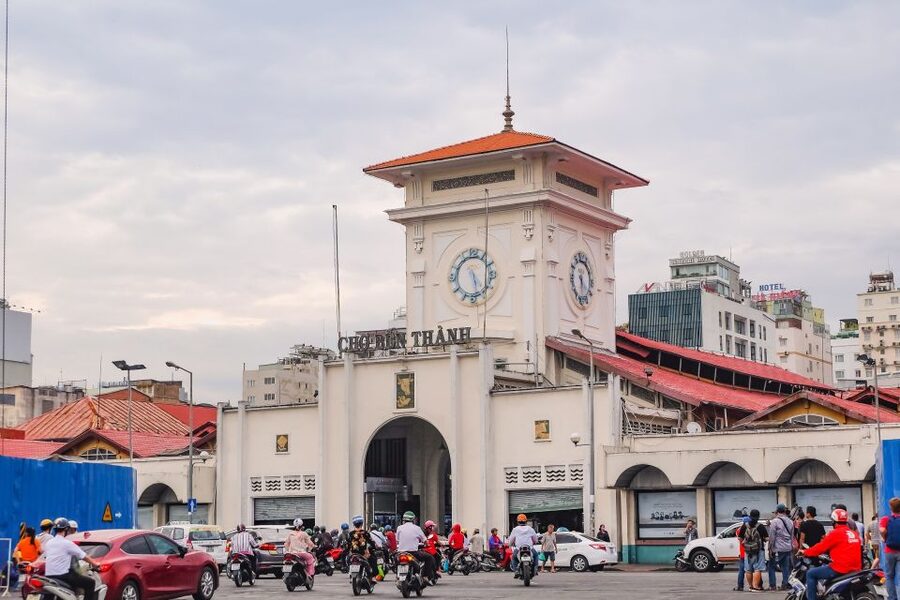 Ho Chi Minh: Customize Your HCMC Tour: English or German - Price and Value: What $52 Really Buys