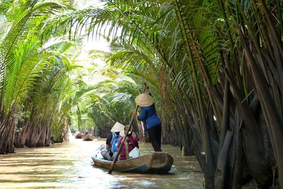Ho Chi Minh Daily Tour: Full Day Mekong Delta (Private tour) - The Quiet Switch: Tan Thach Village in Ben Tre