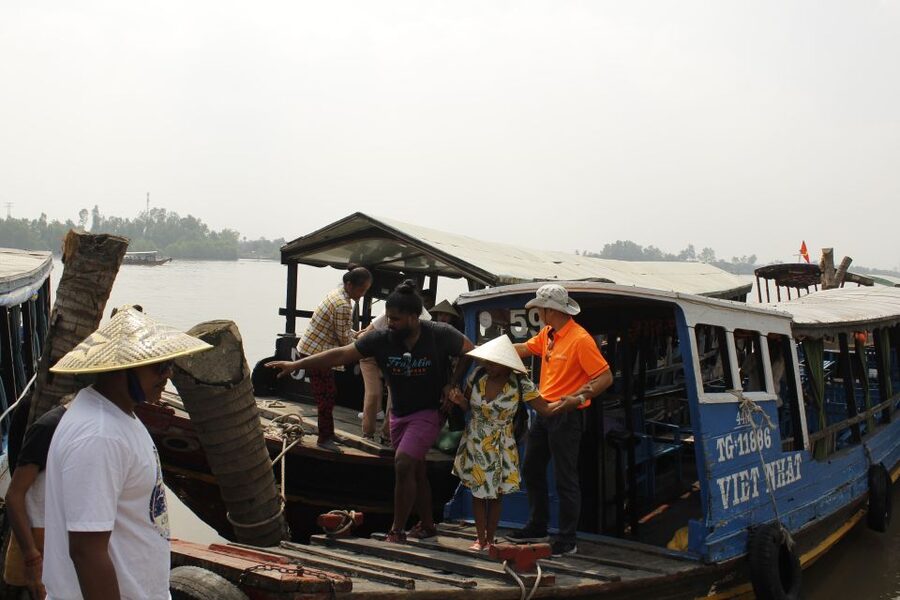 Ho Chi Minh: Full-Day Cu Chi Tunnels and Mekong Delta Tour - Village Roads, Tuk-Tuk Rides, and Live Music: The Mekong Side Actually Feels Local