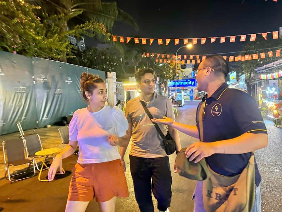 Ho Chi Minh: Local Food Tour by Scooter with Vegan Option - Vegan and vegetarian options: what you should expect