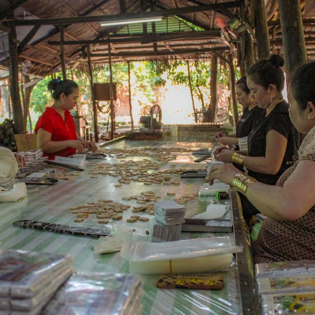 Ho Chi Minh: Mekong River Islands Private Excursion - Coconut candy, honey tea, and craft stops that can feel “hands-on”