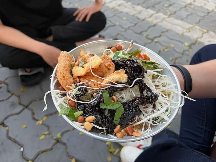Ho Chi Minh: Original Walking Street Food Tour with Foodies - Price and Value: What $28 Buys You in Real Terms
