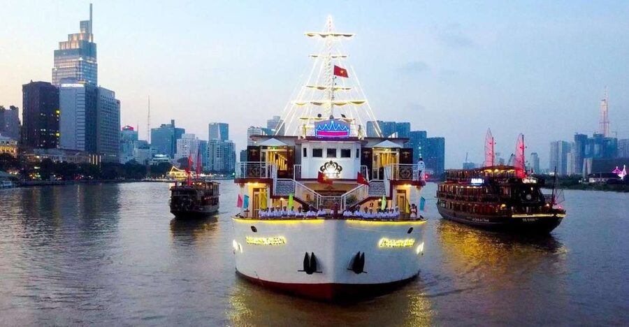 Ho Chi Minh: Private City Tour and Dinner Cruise with Buffet - Why Saigon’s River Cruise Hits So Hard After Dark