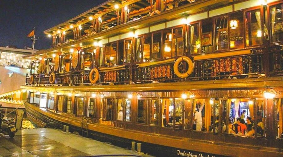 Ho Chi Minh: Private City Tour and Dinner Cruise with Buffet - On the Saigon River: Night Views From the Deck