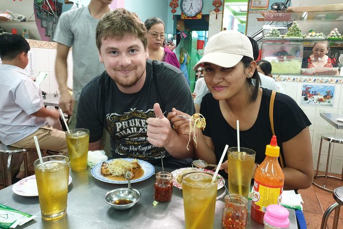 Ho Chi Minh Private Half Day Street Food Tour with Local Students - Stop 1 start: beef noodle soup, then straight into Saigon streets