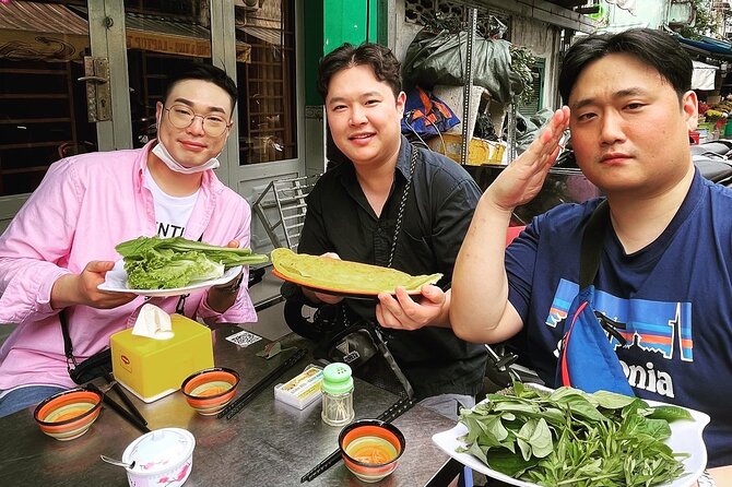 Ho Chi Minh/Saigon Zero Tourist Food Tour - Small Comforts That Make the Night Better