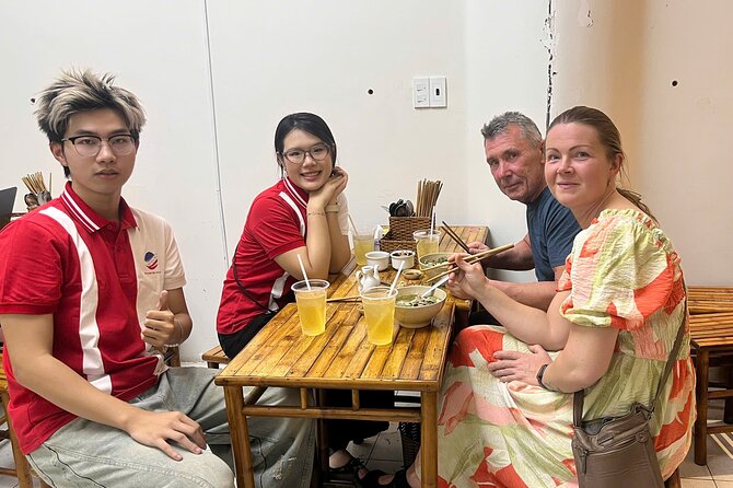 Ho Chi Minh Street Food and Sightseeing By Motorbike - The 7 tastings: what you actually get to sample