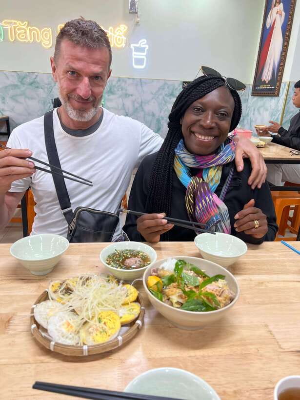 Ho Chi Minh Street Food Private Tour With Funny Guide - Price and value: why $25 for food and pickup can make sense