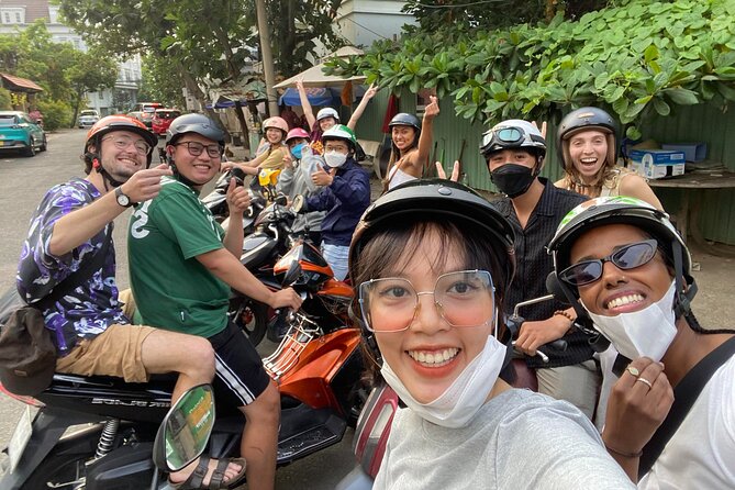 Ho Chi Minh Street Food Tour By Motorbike (Unique & Authentic) - Why a Ho Chi Minh City scooter street food tour feels more local