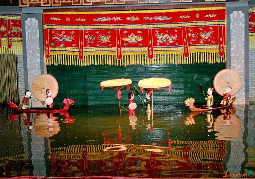 Ho Chi Minh: Vietnamese Water Puppet Show Ticket - Getting the most from the stage: how water puppetry really works