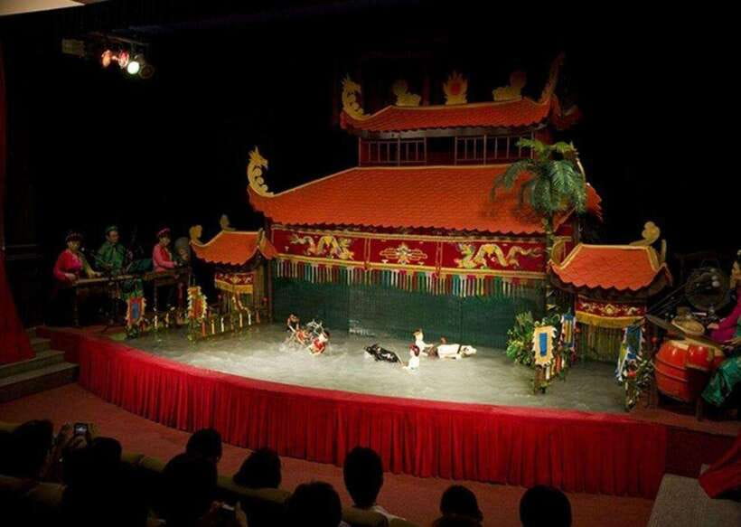 Ho Chi Minh: Vietnamese Water Puppet Show Ticket - Viewing reality: sightlines, cameras, and flash rules