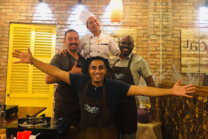 Immersive Cooking Class & Wet Market Tour by Local Chef +Cookbook - Ben Thanh Market: wet-market shopping with real purpose