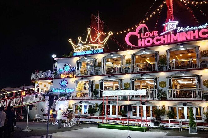 Indochina Queen Dinner Cruise on Saigon River - Crew, organization, and the human side of the cruise