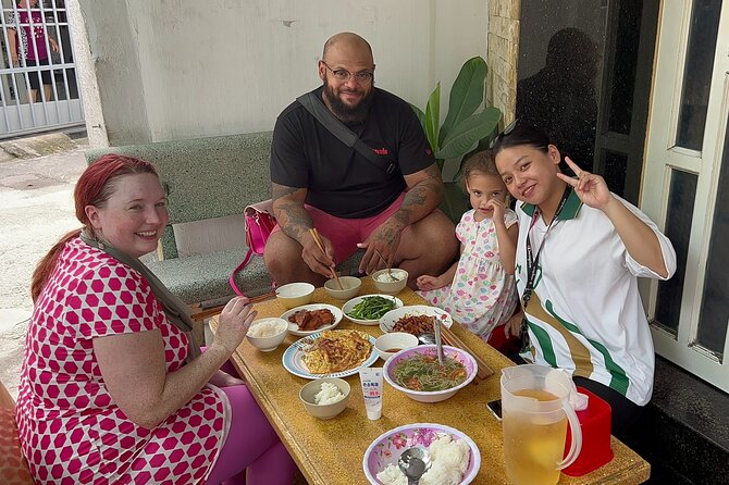 Local Cooking Class At Auntie's Home - The Đường Hậu Giang Wet Market: where shopping is part of the lesson