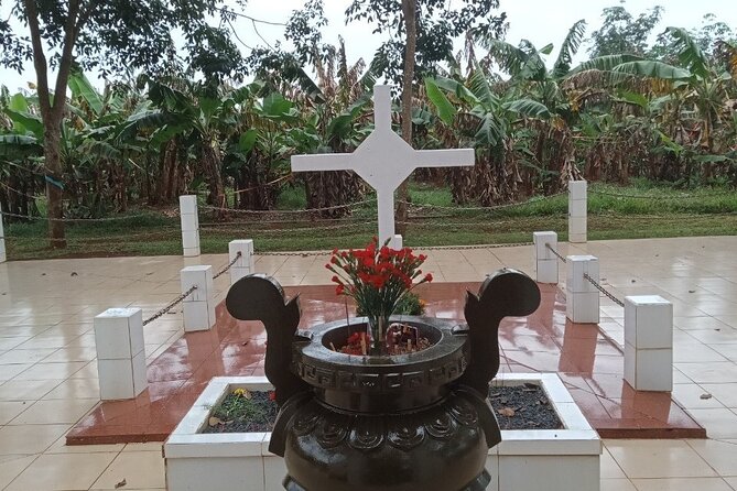 Long Tan Battlefield Day Tour - "Lest We Forget" - Why Long Tan Still Hits Home for Aussies and Kiwis