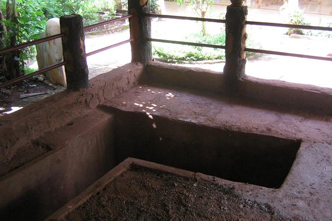 Long Tan Battlefield full day Private tour from Ho Chi Minh City - Stop 1: The Battle of Long Tan battlefield visit (2 hours)