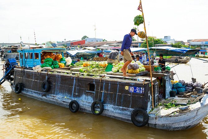 Luxury Mekong Delta Floating Market small Group 2 Days 1 Night - The Guide Experience: English Help and How to Manage the Tone