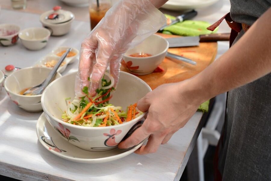 M.O.M COOKING CLASS - Who Should Book M.O.M Cooking Class (and who should pass)