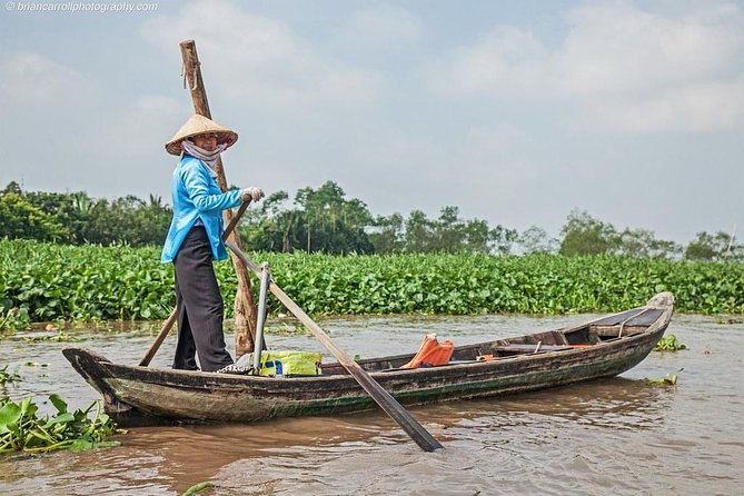 Mekong Delta 2-Day Tour: Floating Markets, Biking, Amazing Tour - Day 2 at Cai Rang: early morning market energy you can actually enjoy