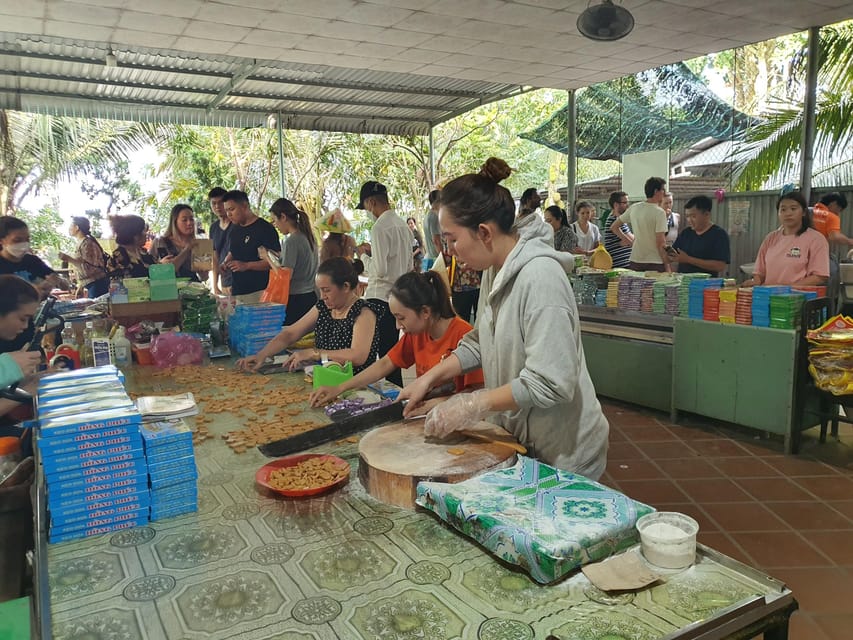 Mekong Delta Full Day Trip - Lunch and Small-Group Energy: Why the Day Feels Human