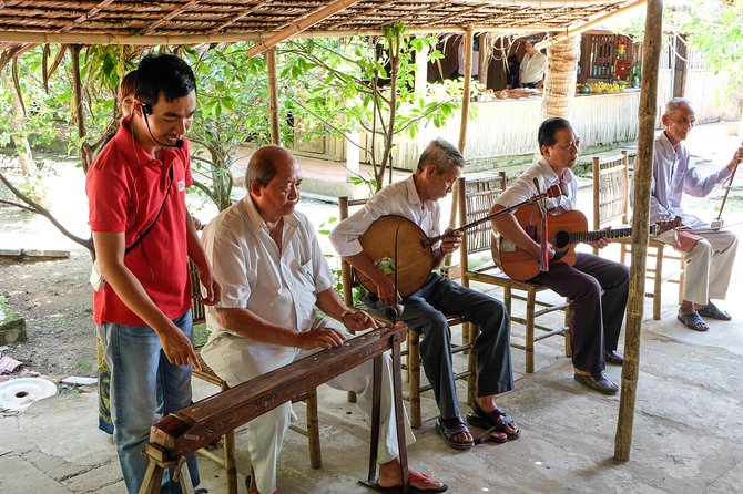 Mekong Delta Small Group Full Day Tour - Vinh Trang Pagoda: Your First Cultural Reset