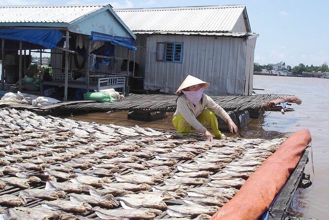 Mekong Delta Tours 3days - CaiBe Vinh Long ChauDoc CanTho - Day 3: Cai Rang at 5:00am, Phong Dien walking, and Can Tho bridge views