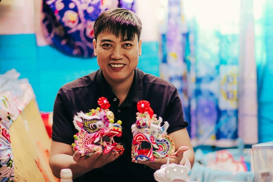 Mini Lion head decoration workshop - The 90 minutes: from lion dance stories to your mini lion head