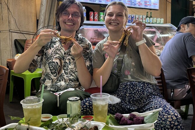 Motorbike Tour Saigon Hidden Gems and Food Tasting - Cao Dai Temple and Craft Stops: Culture Beyond the Usual Photos