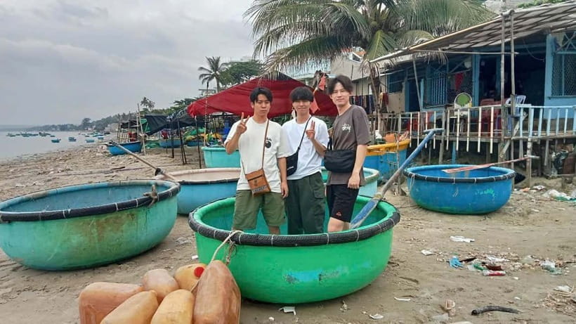Mui Ne Day Tour from Ho Chi Minh – Sand Dunes & Beach - Lunch and add-ons: what can change your final cost