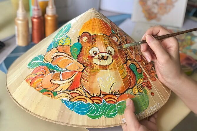Paint & Personalize a Vietnamese Non La with B/S Art Studio topic - The studio atmosphere: music, tea, and the art of waiting