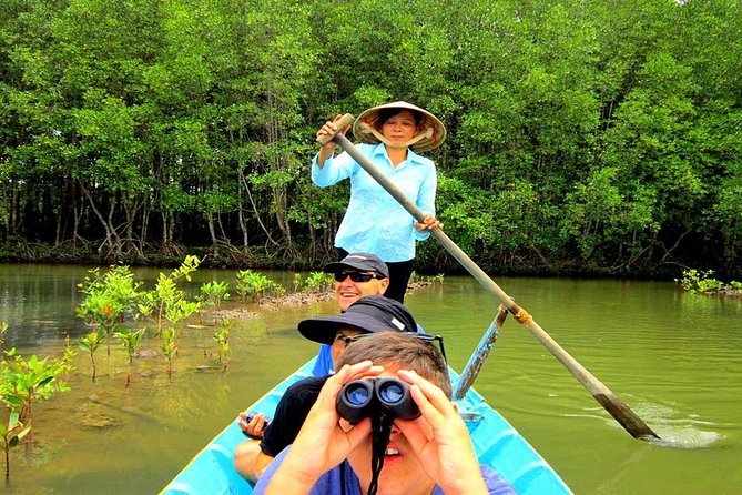 Private Can Gio Mangrove Eco Tour – Boat & Wildlife - Leaving Ho Chi Minh City: the 8:00 am flow and the ferry rhythm