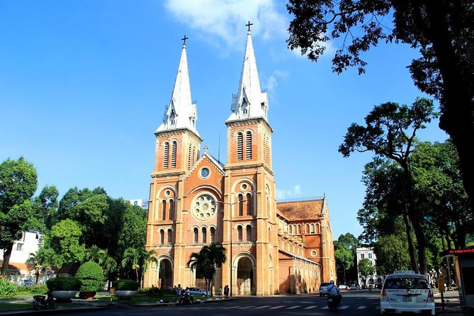 Private Cu Chi Tunnels and Ho Chi Minh City Tour 1 Day - Cu Chi Tunnels + countryside views: what the day teaches before you go underground