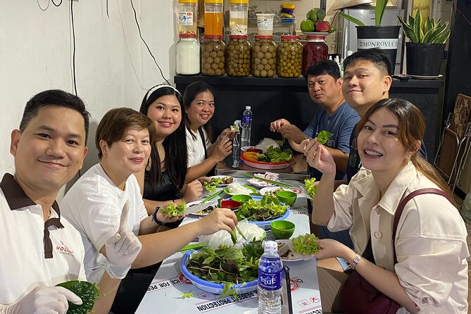 Private Half-Day Bike Tour in Saigon with Guide - Nguyen Hue Street rooftop briefing and the Bike the Night option