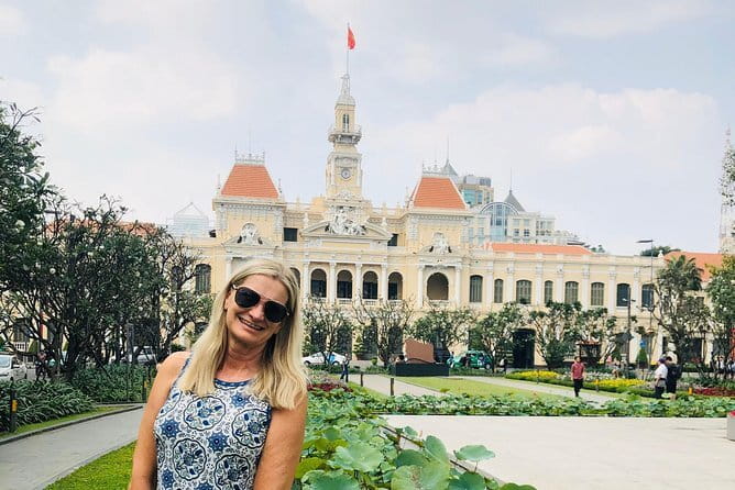 Private Ho Chi Minh City Tour from Port & Vietnamese Egg Coffee - Notre Dame Cathedral and the Central Post Office: colonial icons you can actually visit