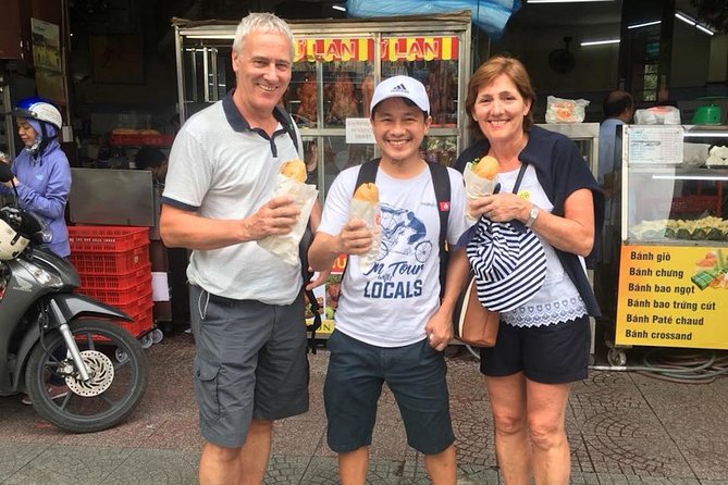 Private Ho Chi Minh City Tour - Shore Excursions - Entering Ho Chi Minh City markets in style (and staying comfortable)