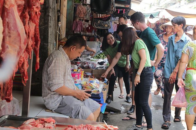 Private Ho Chi Minh Sightseeing by Motorbike with Local Students - Stop 2: Ngo Gia Tu Apartment Buildings for Real Neighborhood Life