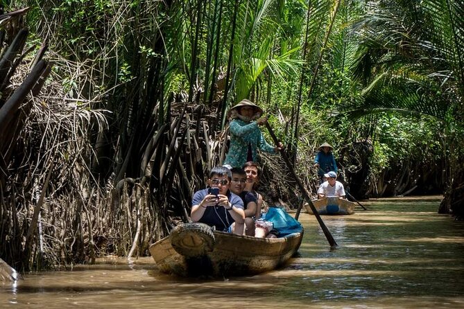 PRIVATE LUXURY Mekong Delta full day from HCM city - Bee farm stop and local production: seeing work, not just sightseeing