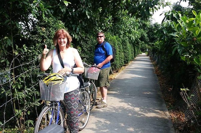 Private Mekong Delta Adventure: My Tho & Biking on BenTre Island - Food and honey wine: what’s included, what to expect, and what to taste