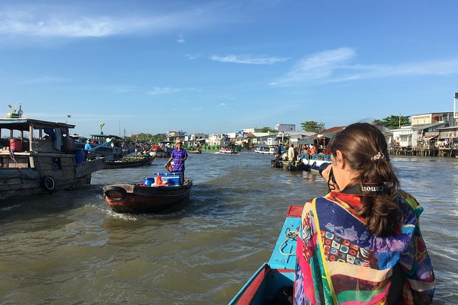 Private Mekong delta - Non touristic area 02D - 01N - Floating market - The River Experience: Boat Trip, Sampan Cruise, and Channel Views