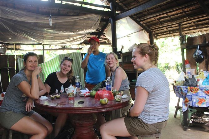 Private Non-Touristy Mekong Delta Tour with Biking Experience - Workshops, Fruit Farms, and Tasting Breaks That Teach You How It Works