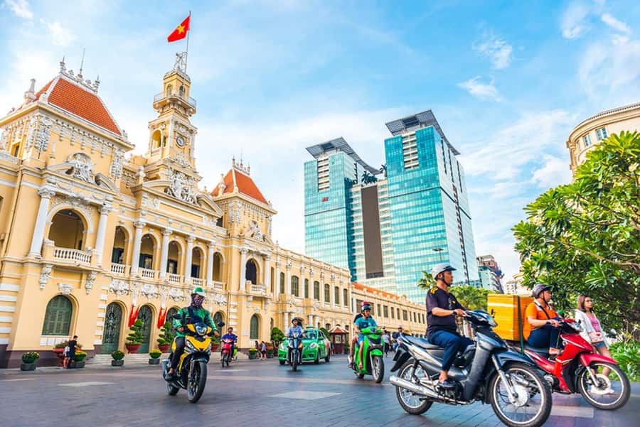 Private Saigon Highlights Tour by Car – Flexible Half Day - Key Points You’ll Feel Right Away