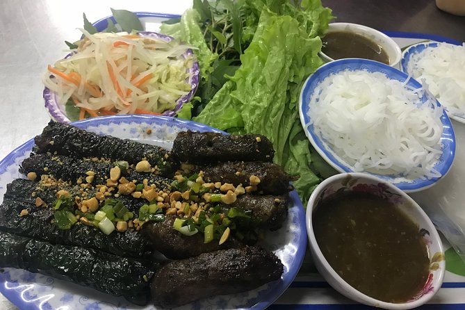 Private Saigon Night Food Tour by Scooter - Practical Tips for a Smooth Night on Two Wheels